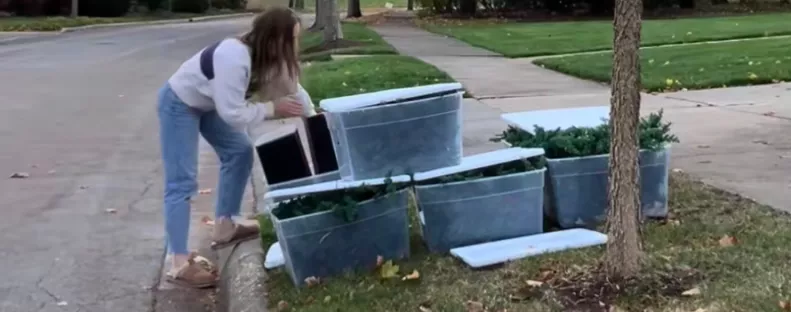 A villanegyedben ment guberálni a tiktoker: döbbenetes, miket talált - Videó