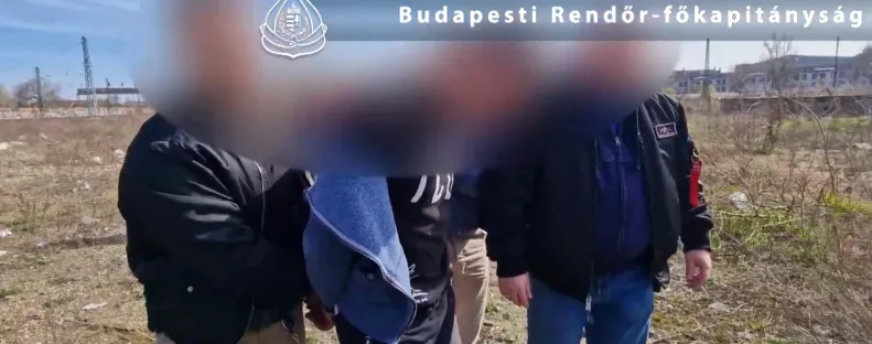 Egy éjszakára fogadta be a hajléktalant a józsefvárosi férfi az otthonába: belehalt - Videó