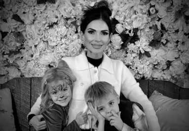 Luxusvillából tetthely: egy anyát és két gyermekét találták holtan - Fotók