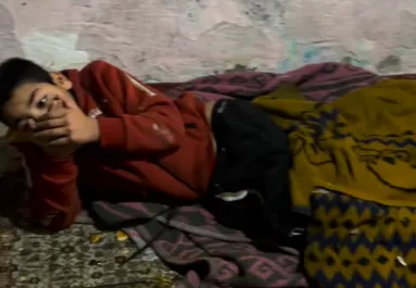 Kegyetlen nagybácsi: évekig élt egy galambdúcba zárva egy 11 éves kisfiú - Videó