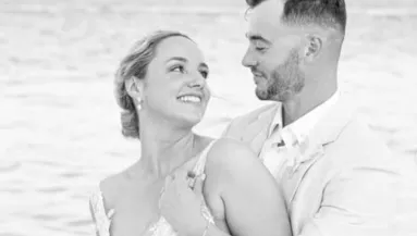 Otthonszülés után hunyt el a népszerű influenszer: megrázó részletek - Fotók