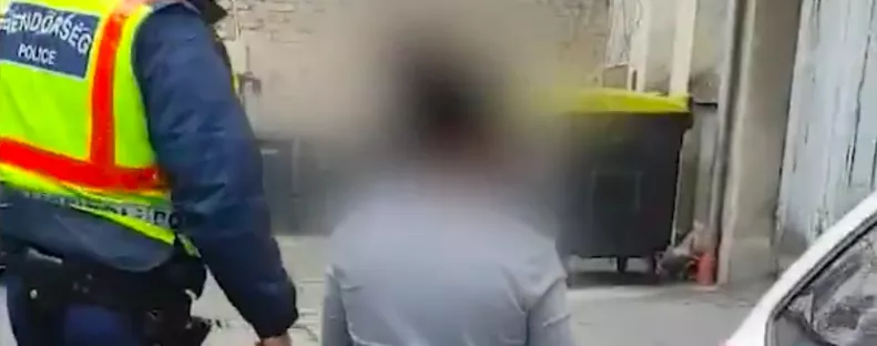 Benéztek a zsaruk Aranka ágyneműtartójába és ezzel megpecsételődött a sorsa - Videó