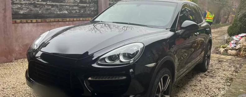 Ugrottak a luxusverdák, a több százmilliós vagyon: ügyvéd is az örökségek 