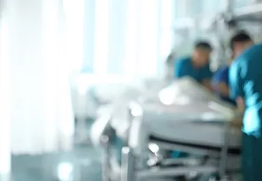 Egy anya és a lánya halt meg a karácsonyi vacsora után: az apa kórházban