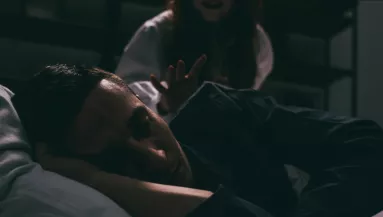 Ez a 4 biztos jel, az elhunyt szeretteid kapcsolatba próbálnak lépni veled