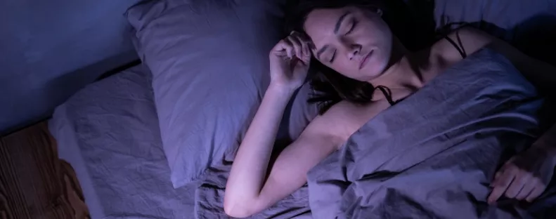 Tedd ezt a dolgot az ágyad mellé éjszakára: reggelre meglepően másképp fogod érezni magad