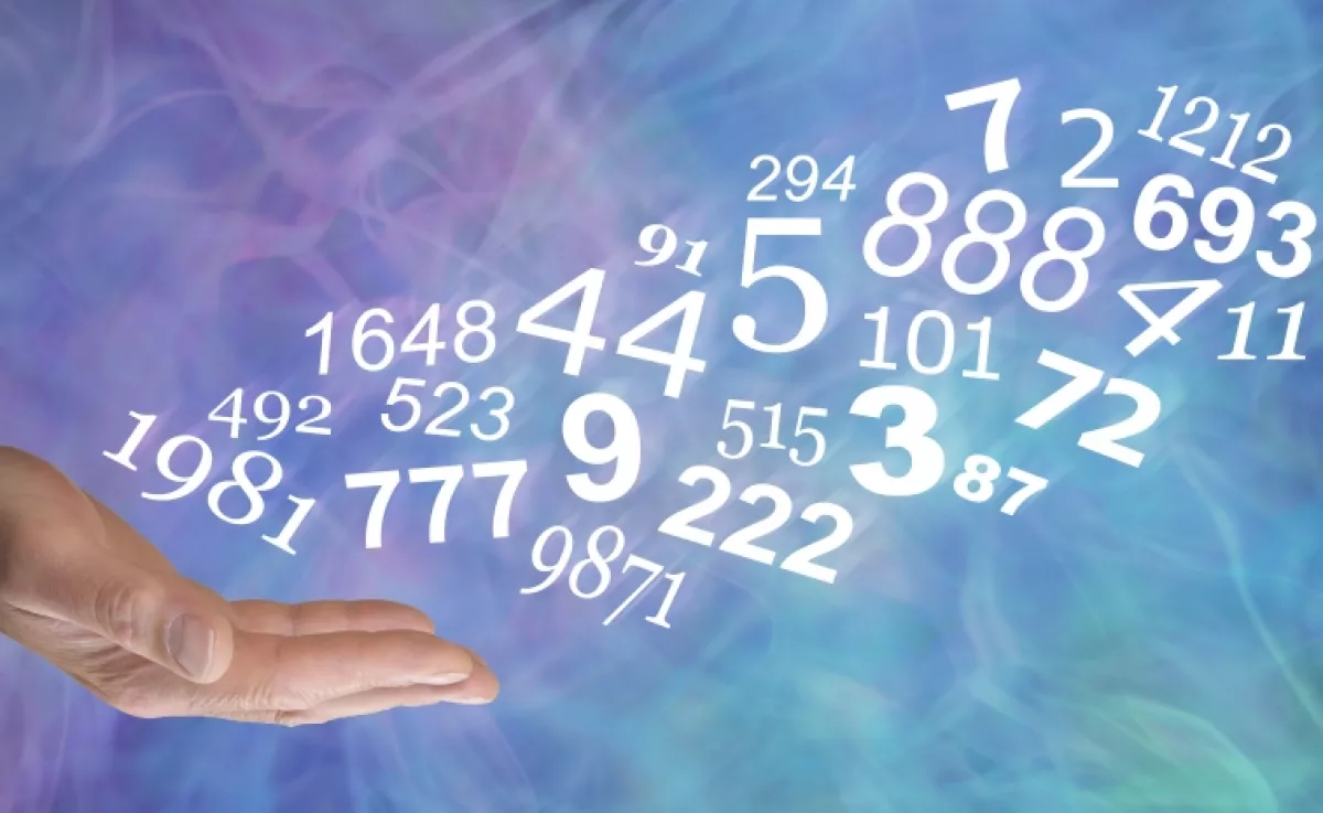 Ha meglátod ezt az angyalszámot, azonnal változtatnod kell az életeden: darabokra hullhat körülötted minden, ha mégsem teszed