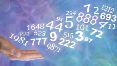 Ha meglátod ezt az angyalszámot, azonnal változtatnod kell az életeden: darabokra hullhat körülötted minden, ha mégsem teszed