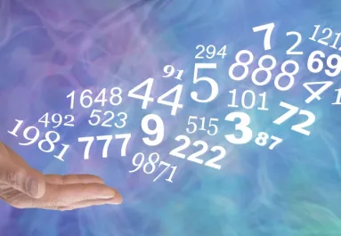 Ha meglátod ezt az angyalszámot, azonnal változtatnod kell az életeden: darabokra hullhat körülötted minden, ha mégsem teszed