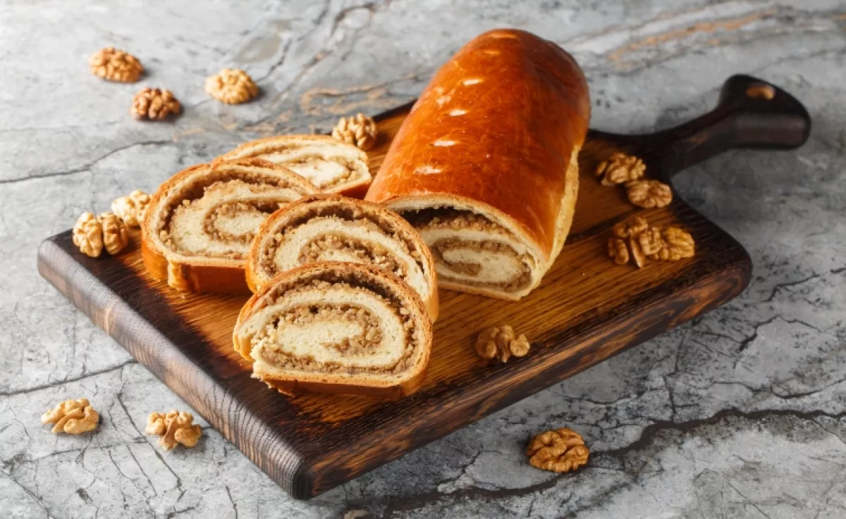 Ettől a titkos hozzávalótól nem reped meg a bejgli teteje: ha így sütöd idén karácsonykor, tökéletes lesz a végeredmény