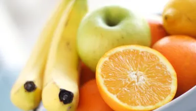 Nem a banán vagy az alma: ez a gyümölcs éhgyomorra fogyasztva gyorsítja a fogyást