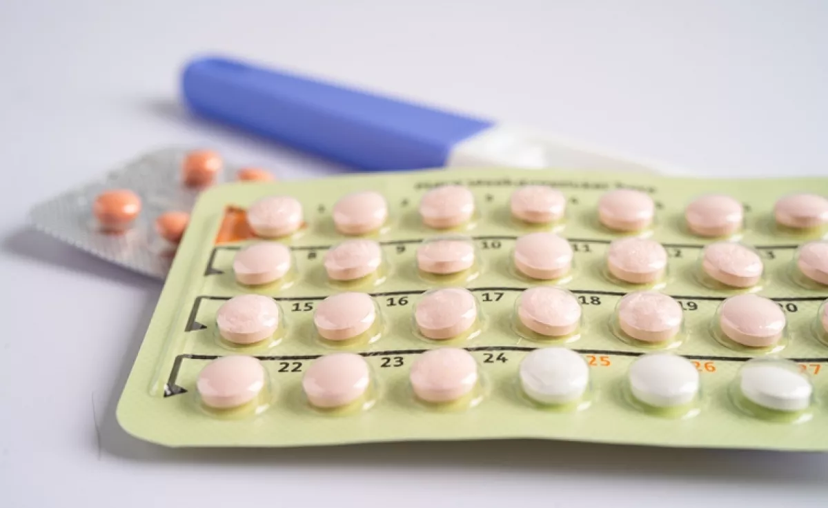 Ez a népszerű gyógynövény csökkenti a fogamzásgátló hatását: vigyázz vele, ha nem tervezel babát