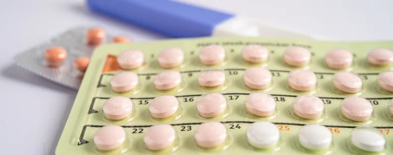 Ez a népszerű gyógynövény csökkenti a fogamzásgátló hatását: vigyázz vele, ha nem tervezel babát