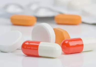 Ezt a gyógynövényt sokan csodaszernek hiszik, pedig bizonyos gyógyszerek mellett veszélyes is lehet a használata