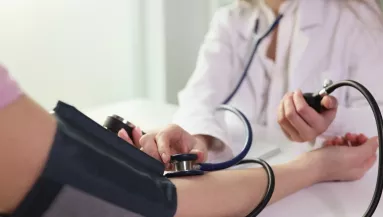 Nem a fekete az: ez a tea már 20 perc alatt iszonyúan megemeli a vérnyomást