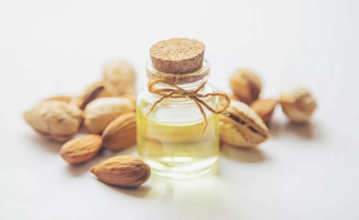 Ez a titkos összetevő a konyhádban felér egy drága arckezeléssel: fillérekből lesz újra ragyogó és fiatal a bőröd 