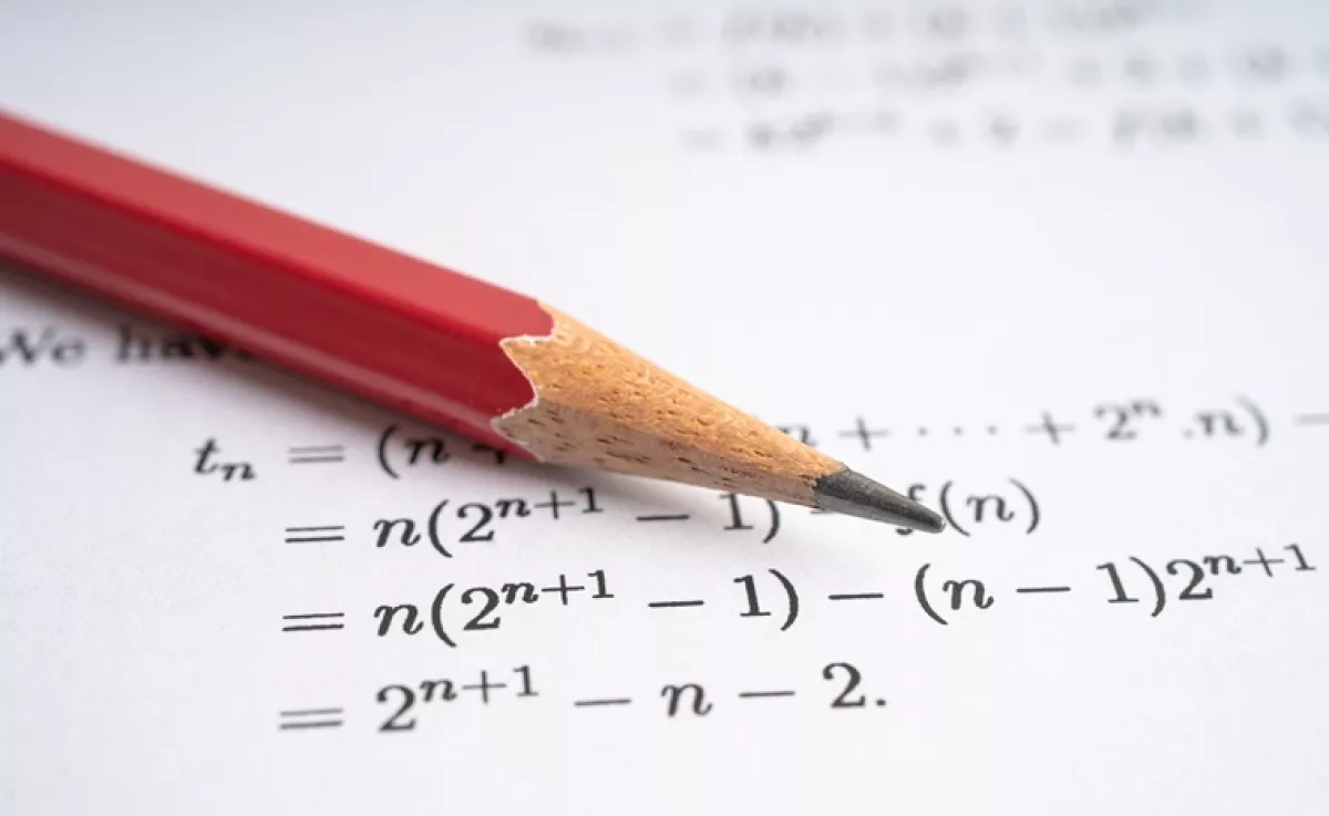 Csak a zsenik tudják helyesen megoldani ezt a matekpéldát – Neked vajon sikerül?