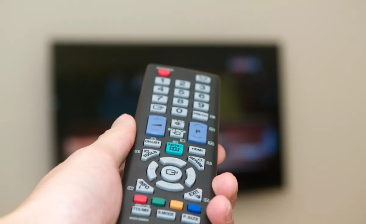 Egyetlen gombnyomás, és többé nem figyelnek meg az okostévéden keresztül