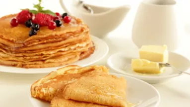 Nem a szódavíz az: ettől a titkos hozzávalótól lesz könnyű és levegős a palacsinta