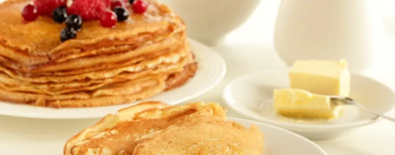 Nem a szódavíz az: ettől a titkos hozzávalótól lesz könnyű és levegős a palacsinta