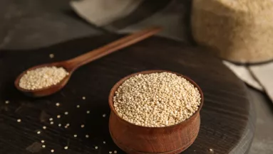 Ha így főzöd a quinoát, puha lesz és pergős lesz, és soha többé nem ragad össze: mindenki repetázni fog belőle