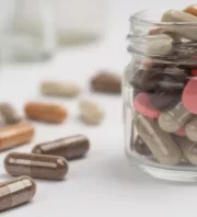 Nem a D-vitamin a legfontosabb 60 felett: erről a tápanyagról szinte mindenki megfeledkezik