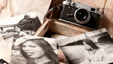 Ezért ne nézz túl sokáig egy régi fotóra: veszélyes lehet, ha mégis így teszel