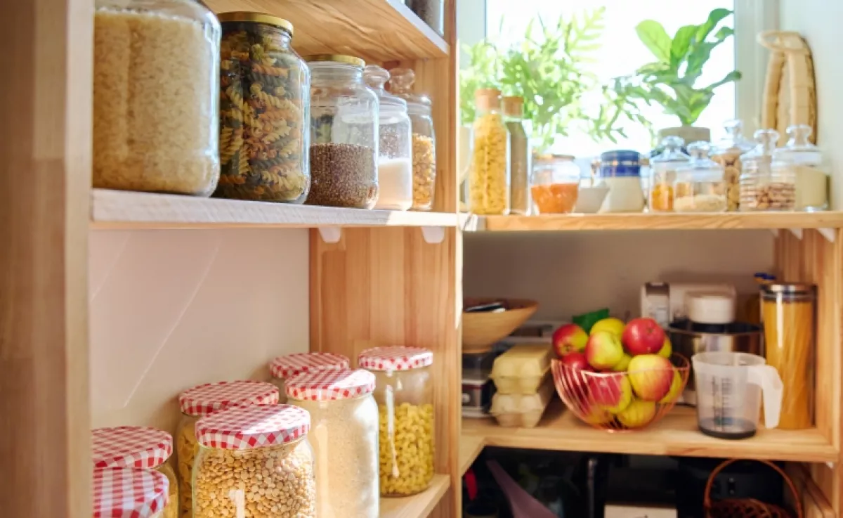 Ez a filléres fűszer meggátolja a lisztkukacok megjelenését a spájzban: vesd be, ha szeretnéd elkerülni a kártevőket