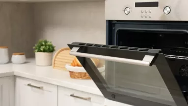Ismered ezt a titkos gombot a sütőn? Nagyban megkönnyíti az életedet