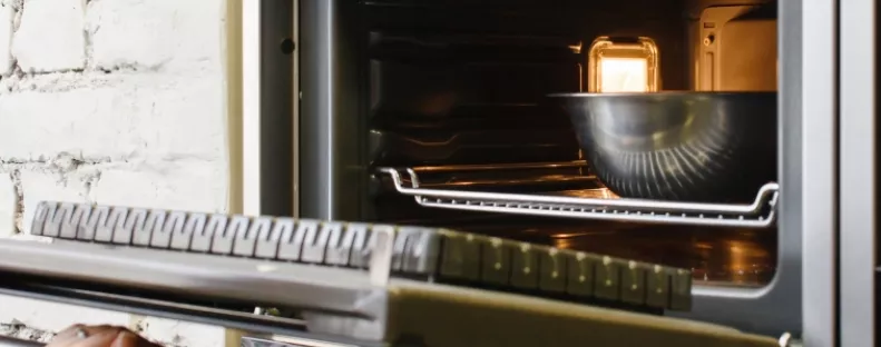A tűzoltók szerint ezt az egy dolgot soha ne tedd a sütőbe: rendkívül robbanásveszélyes