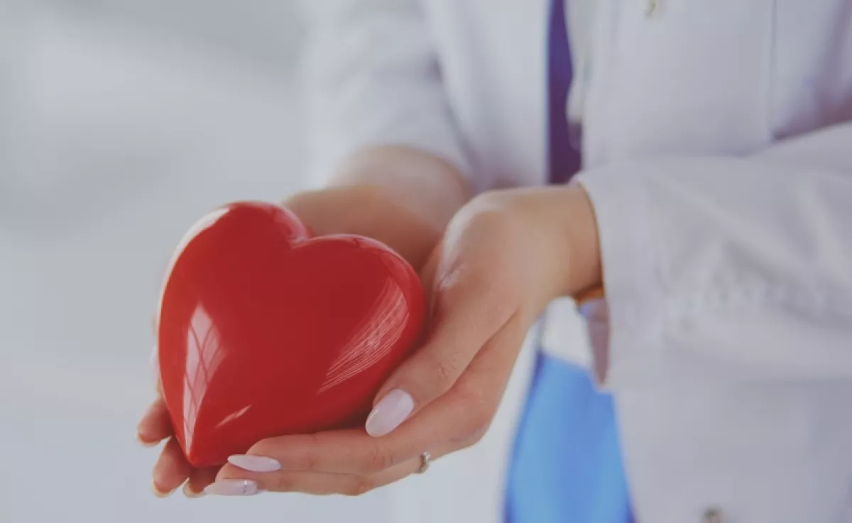 Ez a furcsa tünet évekkel előre jelezheti a halálos szívbetegséget: fordulj orvoshoz, ha ezt tapasztalod