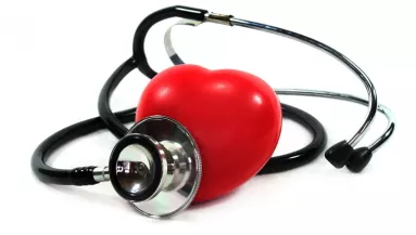 Ne idd meg: ez a 2 népszerű ital együtt fogyasztva komoly szívritmuszavart okozhat