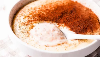 Soha többé nem lesz csomós a tejbegríz, ha beveted ezt a trükköt: tökéletesen krémes végeredményt kapsz majd