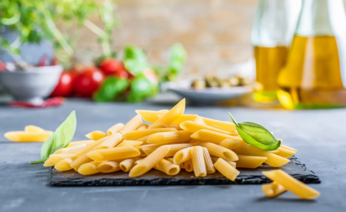 Ha így eszed a tésztát, 4-szer gyorsabban hízol tőle: észre sem veszed, és jó pár plusz kilóval leszel gazdagabb