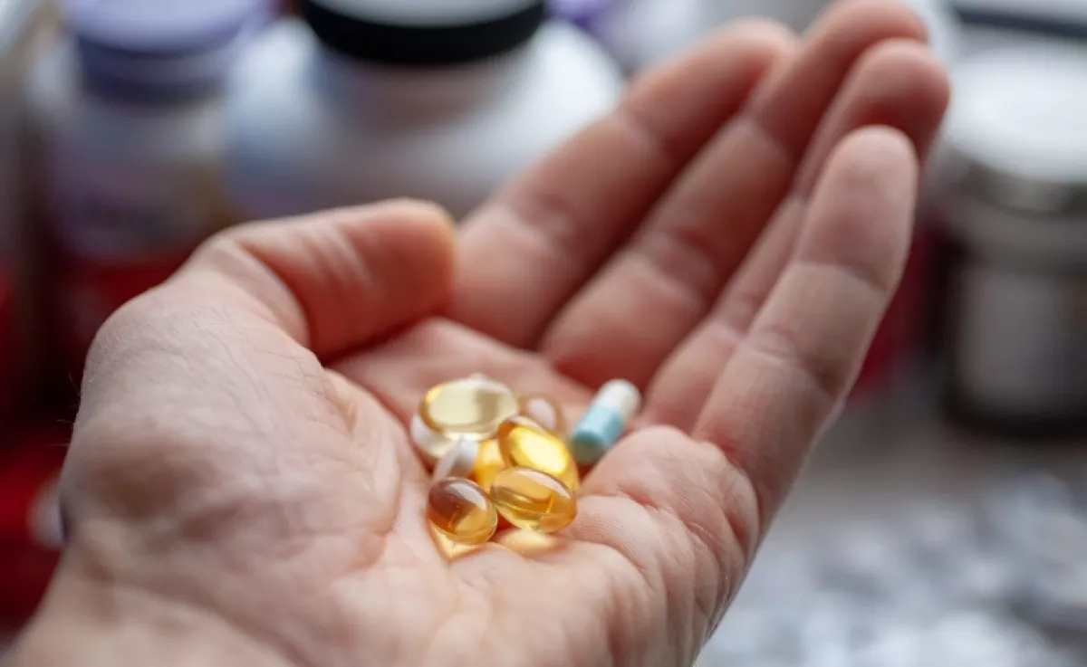 Ez a vitamin túladagolva hajhullást és idegkárosodást okozhat: bánj vele csínján, mert komoly bajod is lehet tőle