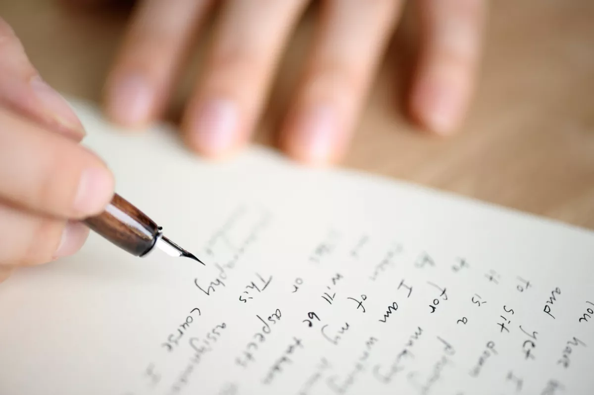 Te hogyan írod le a B betűt? Egyszavas jellemzést nyújt a személyiségedről