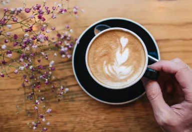 Ezt keverd bele a napi első kávédba, és könnyebben indulhat a fogyás