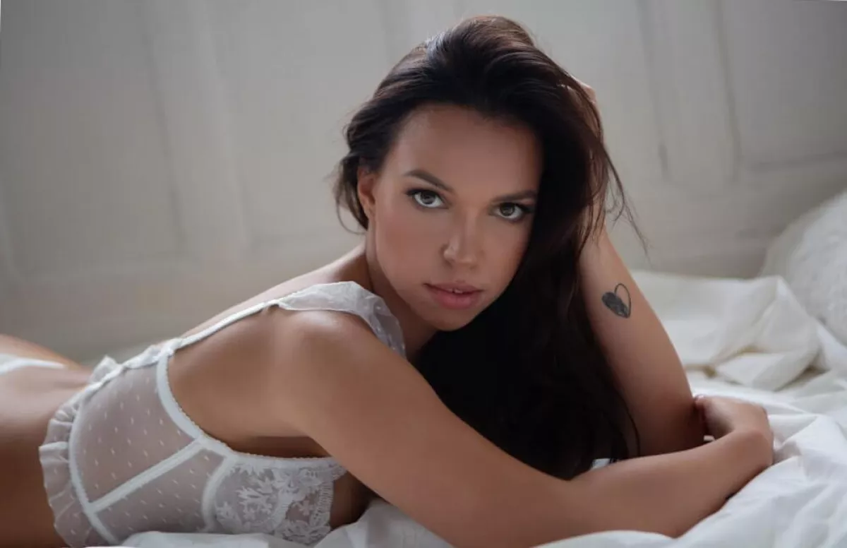 Nőként a fényképezőgép előtt