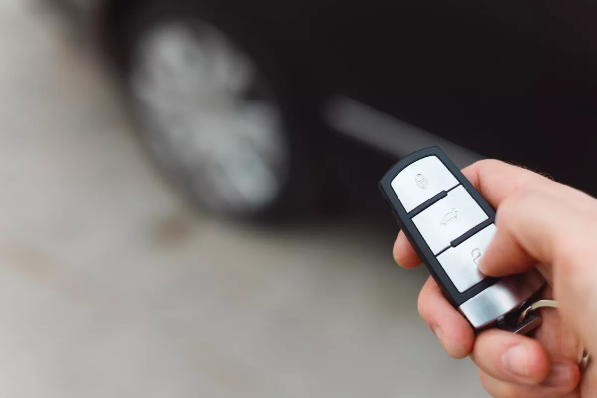 Ügyes ötletek autó távirányító javításra