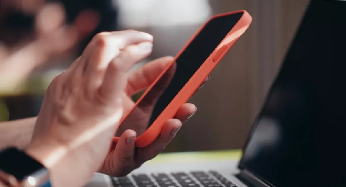 Három ismert telefonmárka: de melyik a legjobb?