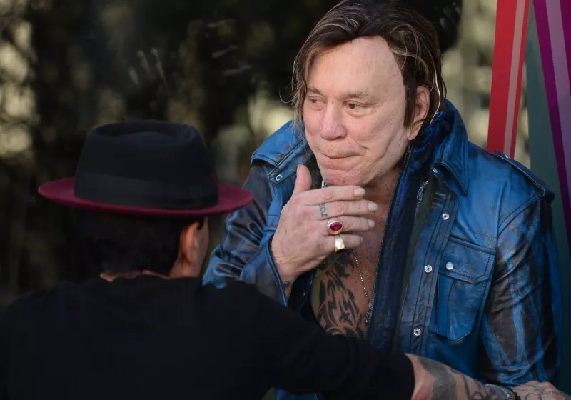 rourke, mickey, színész, plasztika, botrány, kilakoltatás, 