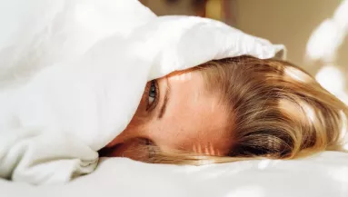 6 dolog, amit egy 130-as IQ-val rendelkező ember soha nem tenne ébredés után