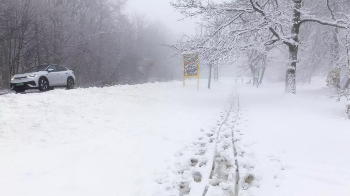 60 km/h-s szél, extrém hideg, és hófúvás: 10 vármegyére narancs riasztást is kiadtak