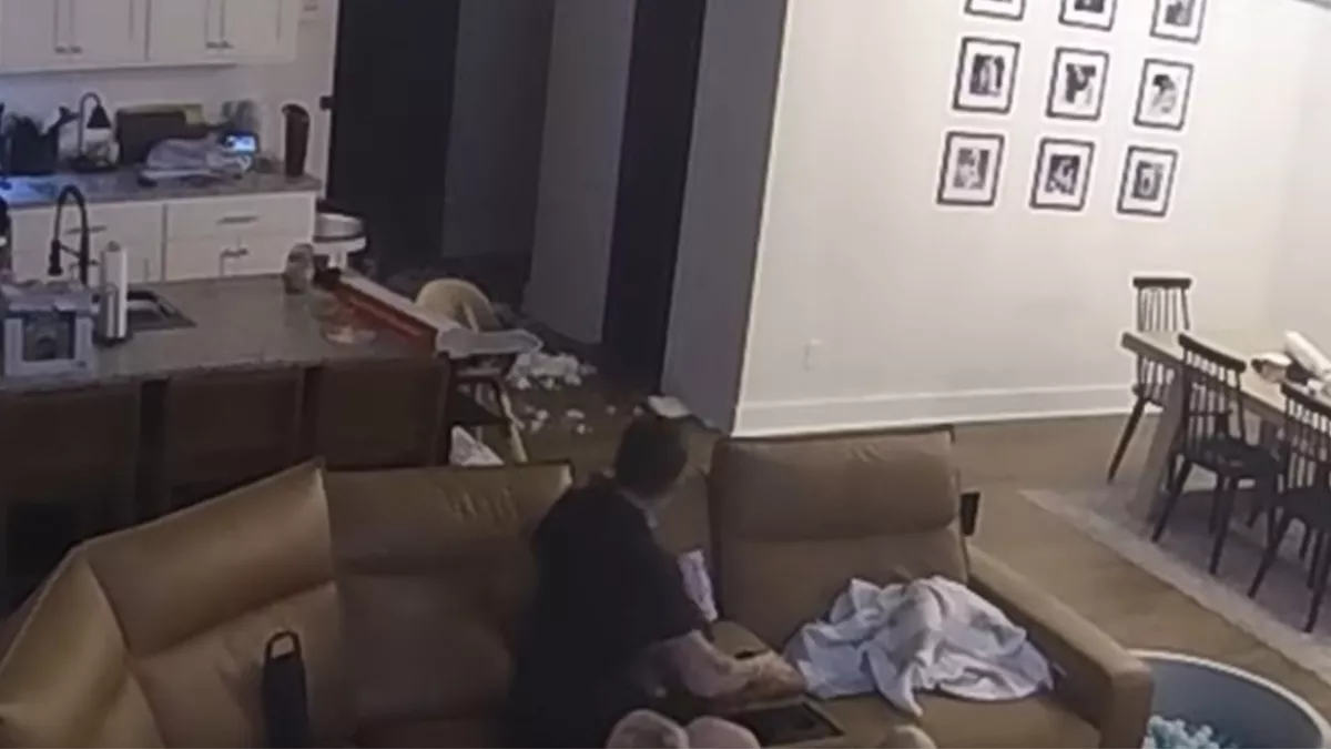 Megkérte a férjét, hogy pakolja el a karácsonyi díszeket – a végeredményen milliók nevetnek