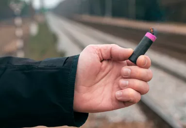 Elvesztette az egyik szemét a műsorvezető: Andrea tűzijáték-balesetet szenvedett