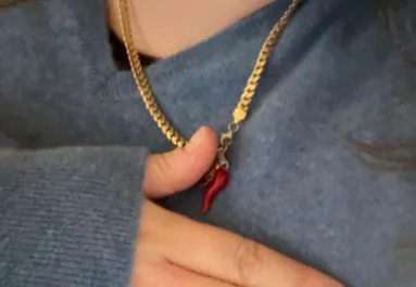 3000 forintért vett pulóvert a nő: amikor megtudta, mennyit ér, leesett az álla