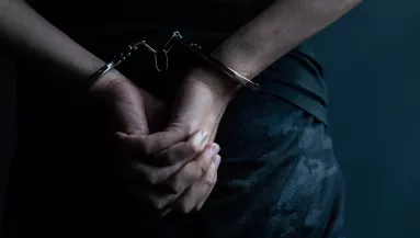 Halálcsapda a pécsi mauzóleumnál: emberek életét akarta kioltani egy férfi