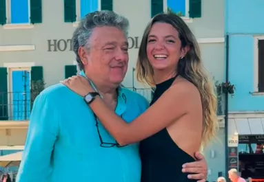 "Gyomorforgató" - 40 évvel idősebb tanárához ment hozzá a 23 éves lány: ezt mondja ő