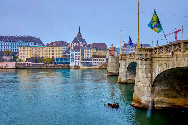 drága, városok, Numbeo, lista, árak, Európa, 