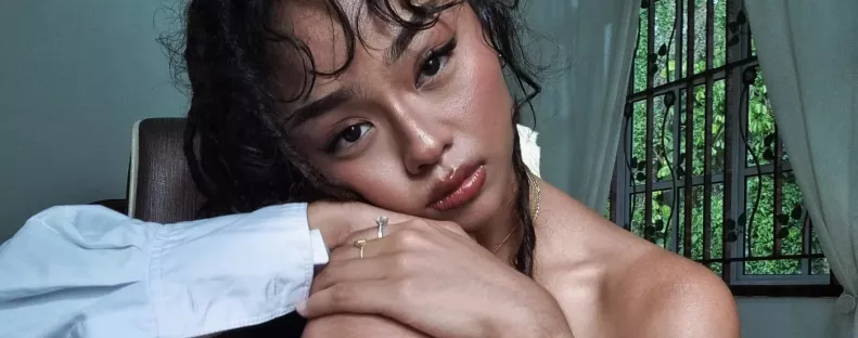 Extrém testszőrzete miatt ostorozzák ezt a 27 éves lányt